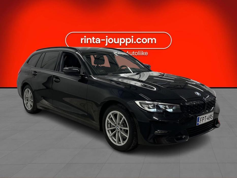 BMW 330 2020