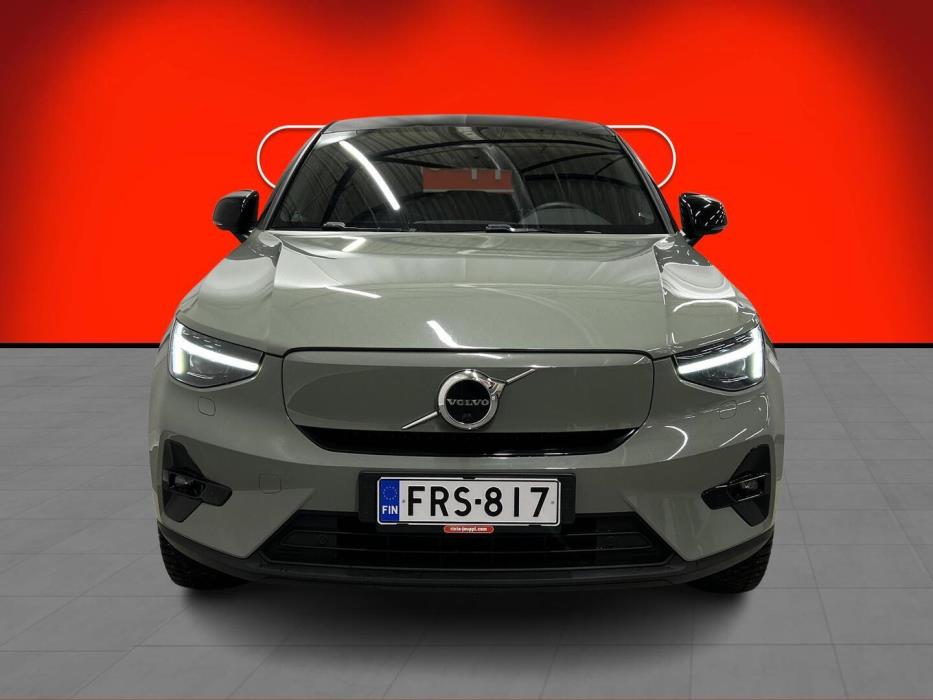 VOLVO C40 2022