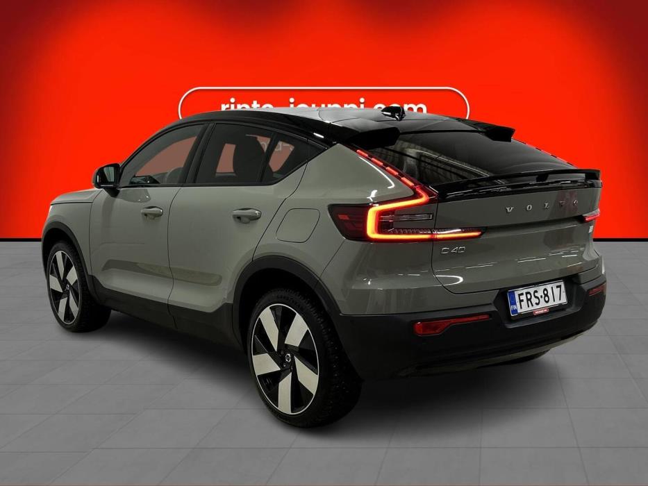 VOLVO C40 2022