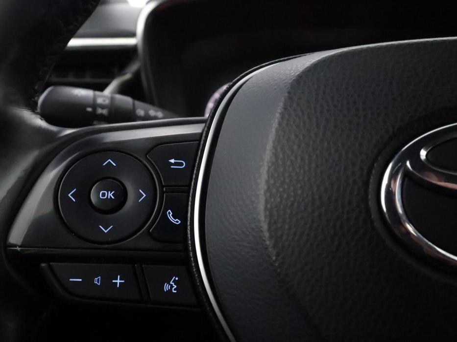 TOYOTA COROLLA 2019