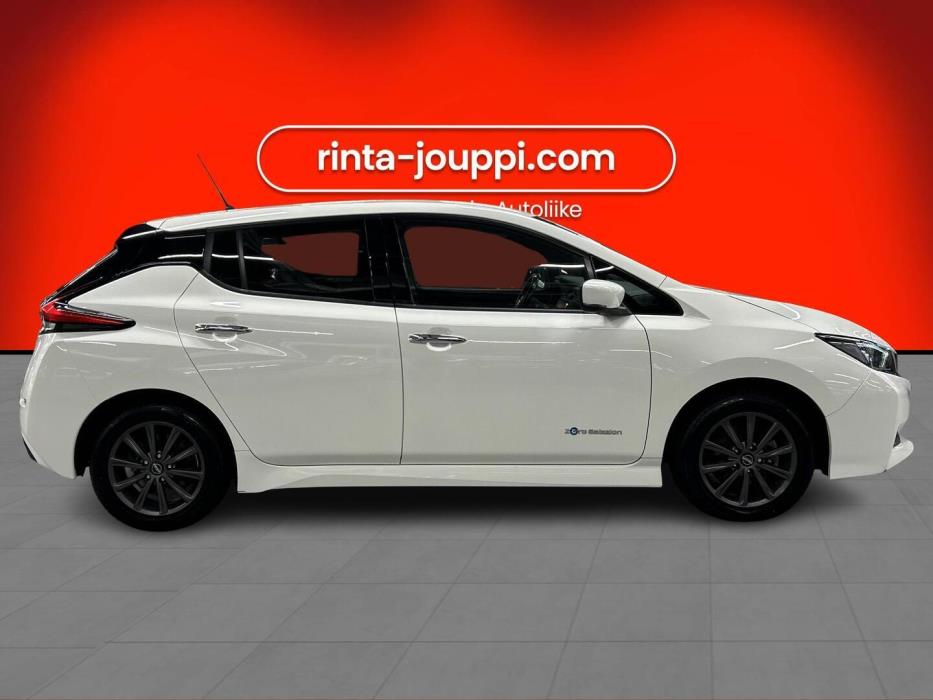 NISSAN Leaf 2020