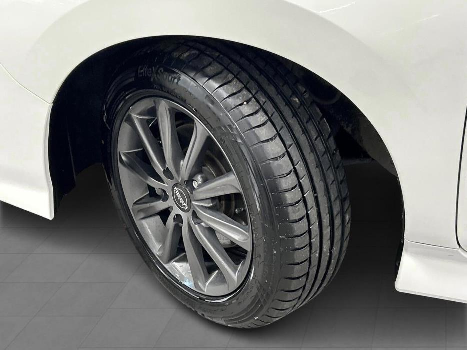 NISSAN Leaf 2020