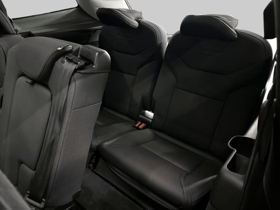 VOLVO EX90 2025