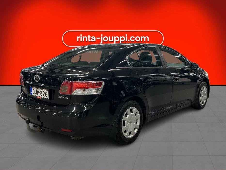 TOYOTA Avensis 2011