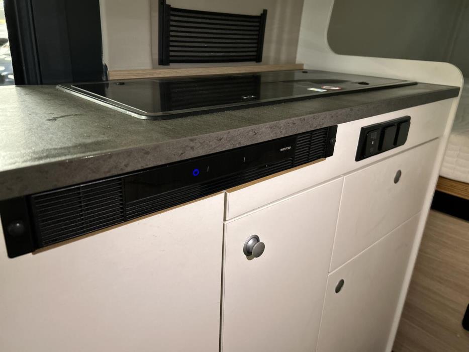 SUNLIGHT Cliff 600 2022