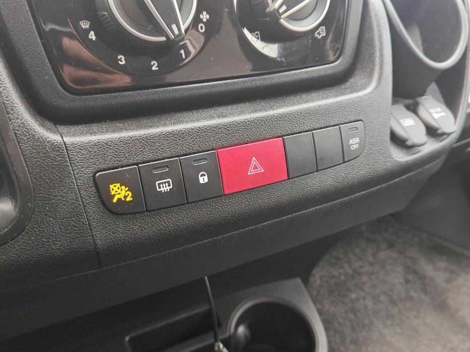 SUNLIGHT Cliff 600 2022