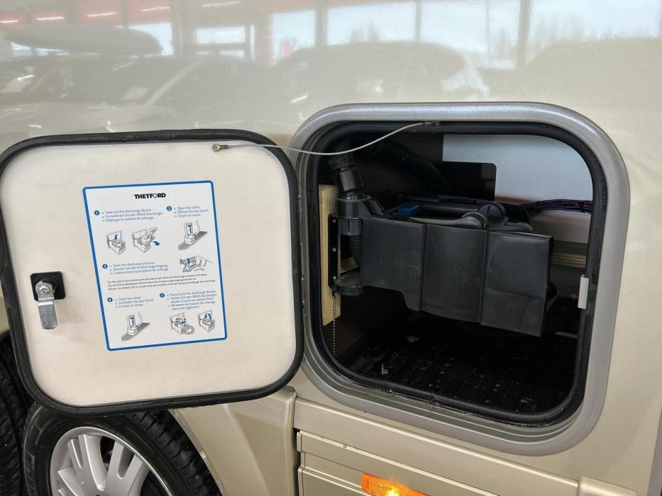 BÜRSTNER Elegance i920 G 2022