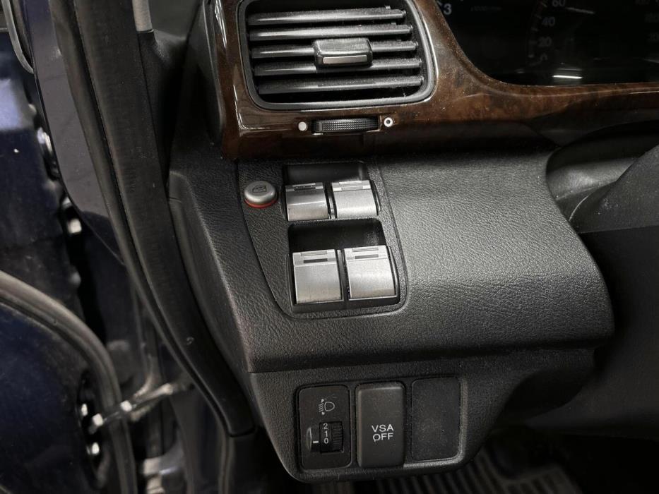 HONDA FR-V 2005