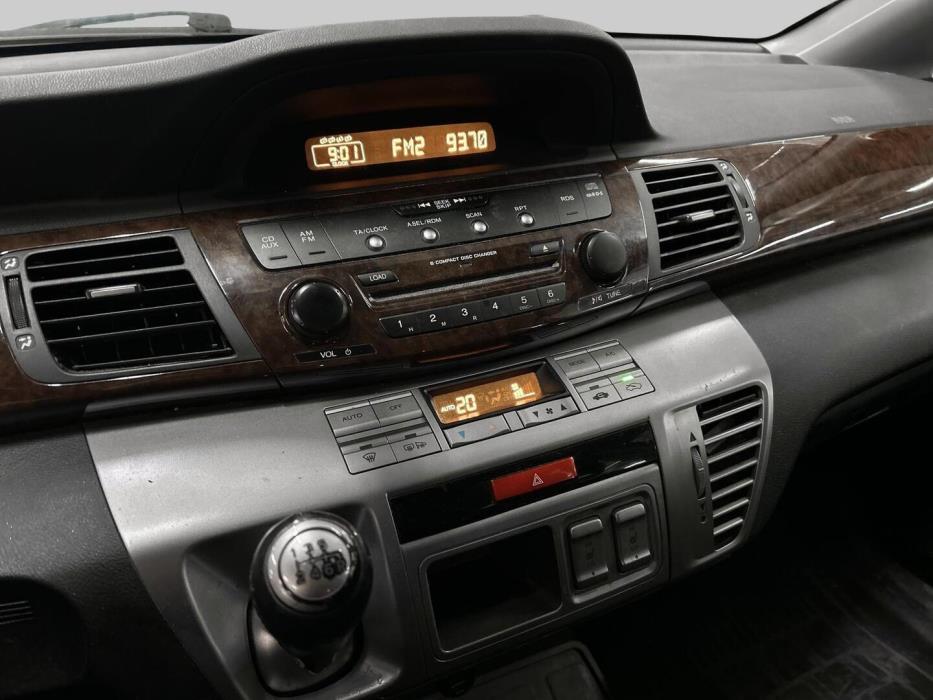 HONDA FR-V 2005