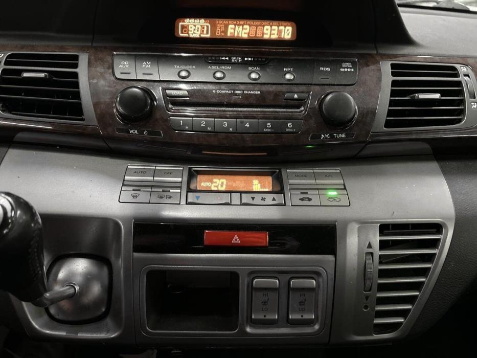 HONDA FR-V 2005
