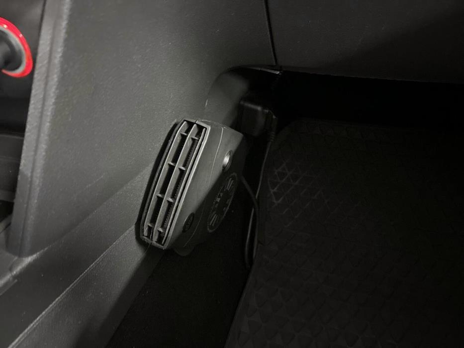 VOLKSWAGEN Touran 2014