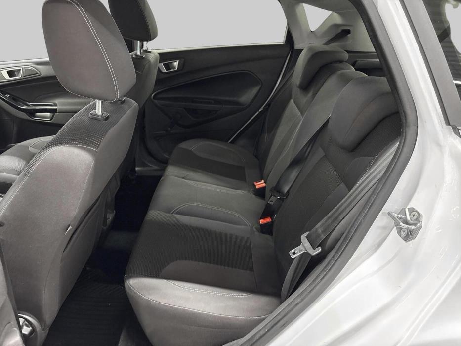FORD Fiesta 2016