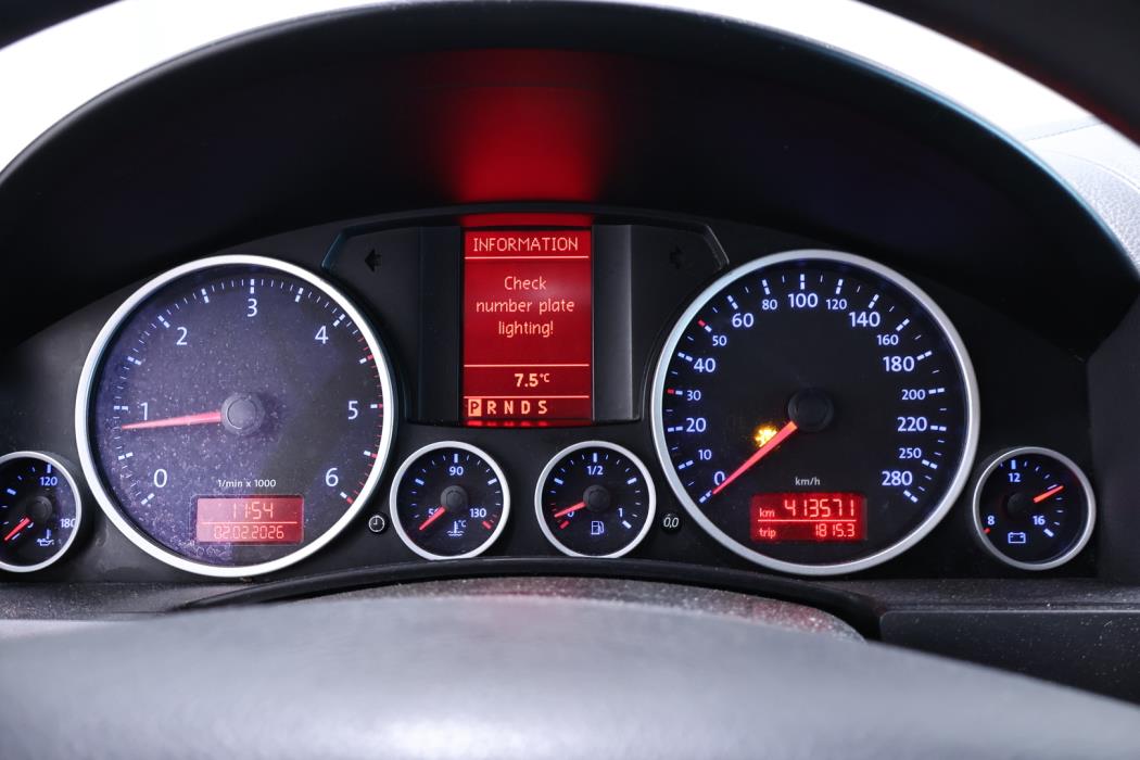 VOLKSWAGEN Touareg 2009