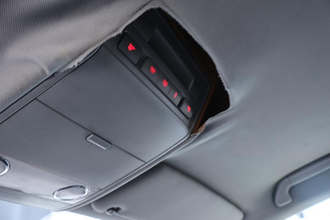 VOLKSWAGEN Touareg 2009