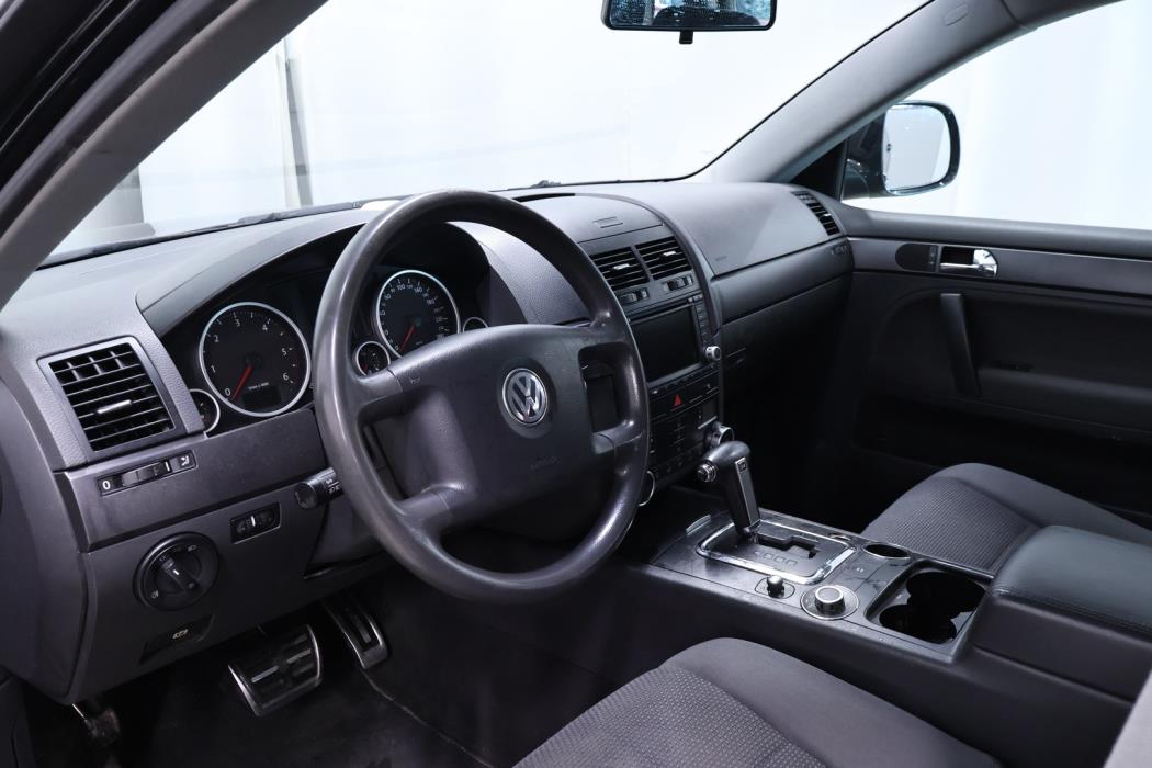 VOLKSWAGEN Touareg 2009