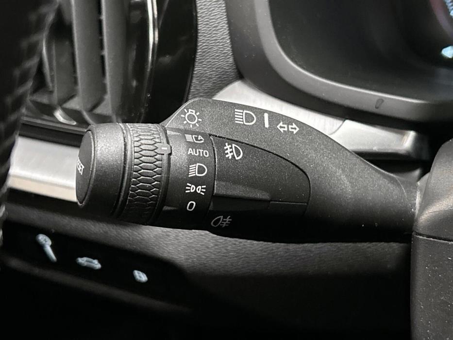 VOLVO V60 2020