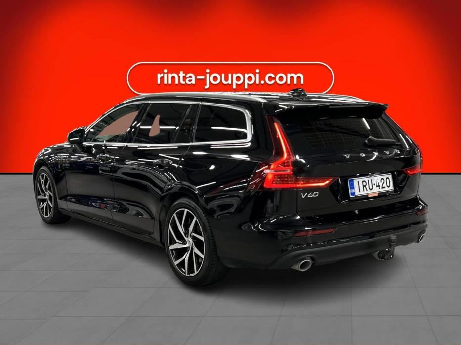 VOLVO V60 2020