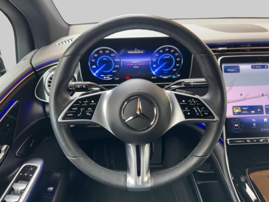 MERCEDES-BENZ EQE SUV 2025