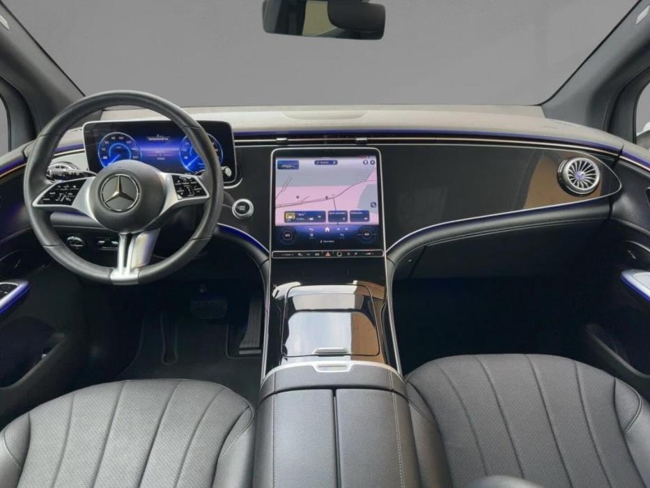 MERCEDES-BENZ EQE SUV 2025
