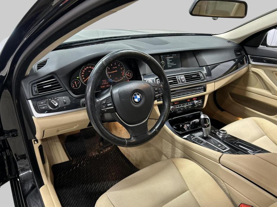 BMW 520 2012