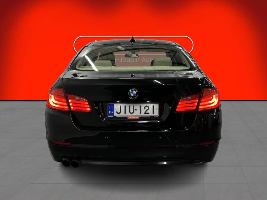 BMW 520 2012
