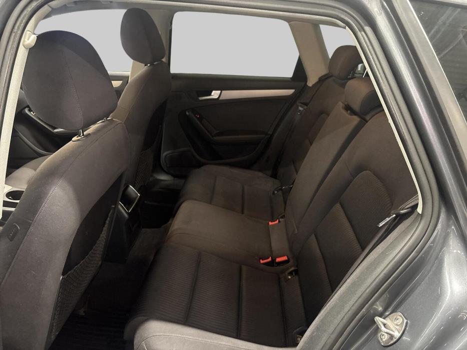 AUDI A4 2014