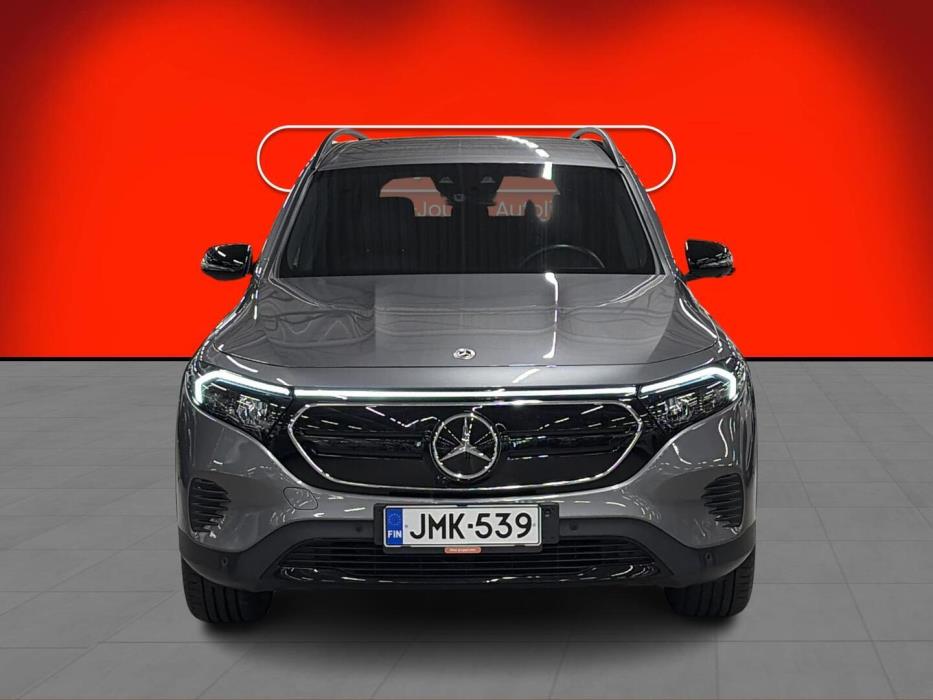 MERCEDES-BENZ EQB 2022