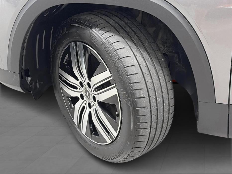 MERCEDES-BENZ EQB 2022