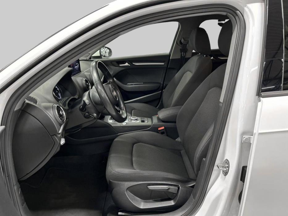 AUDI A3 2017