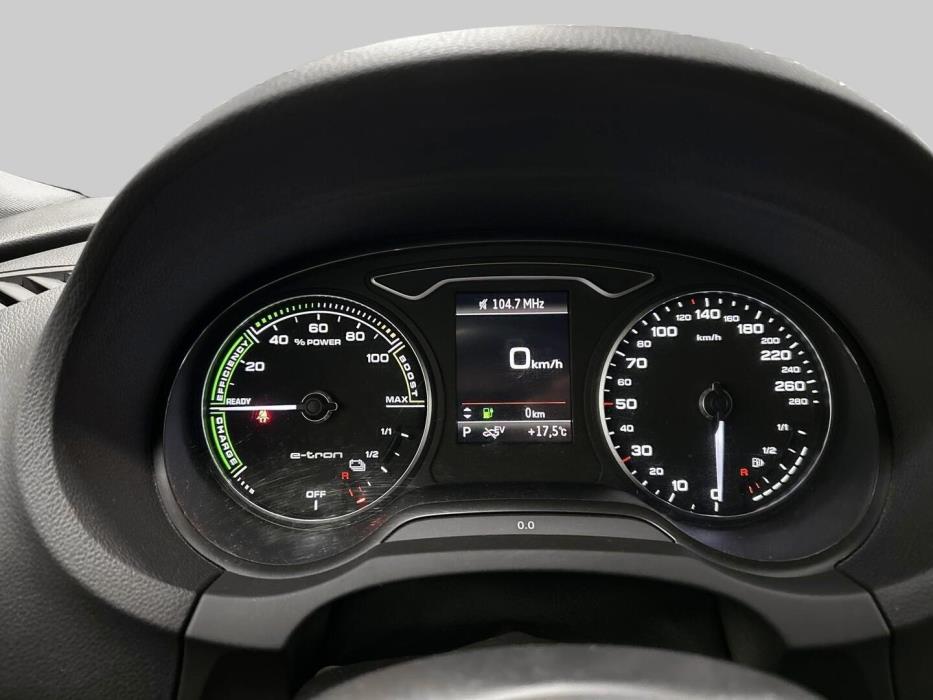 AUDI A3 2017
