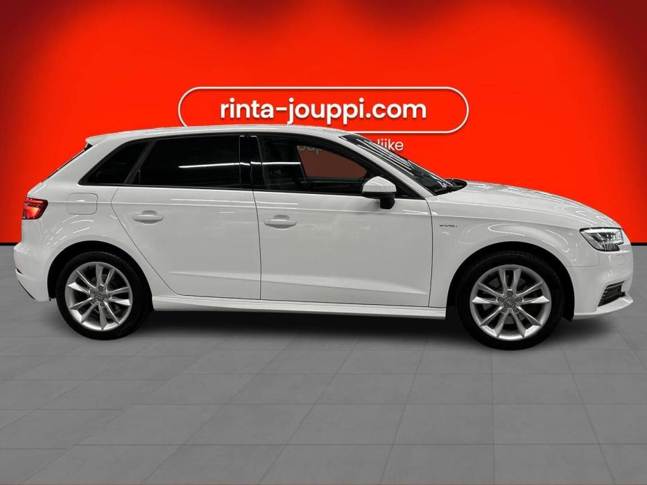 AUDI A3 2017