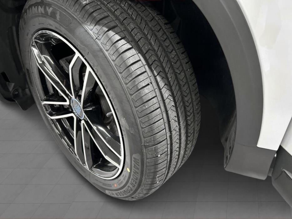 MERCEDES-BENZ EQA 2023
