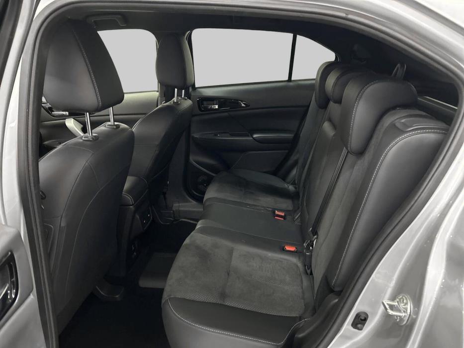 MITSUBISHI ECLIPSE CROSS 2024