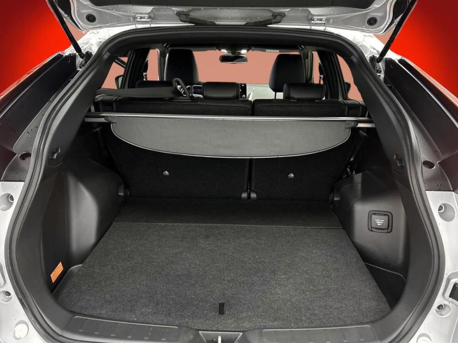 MITSUBISHI ECLIPSE CROSS 2024