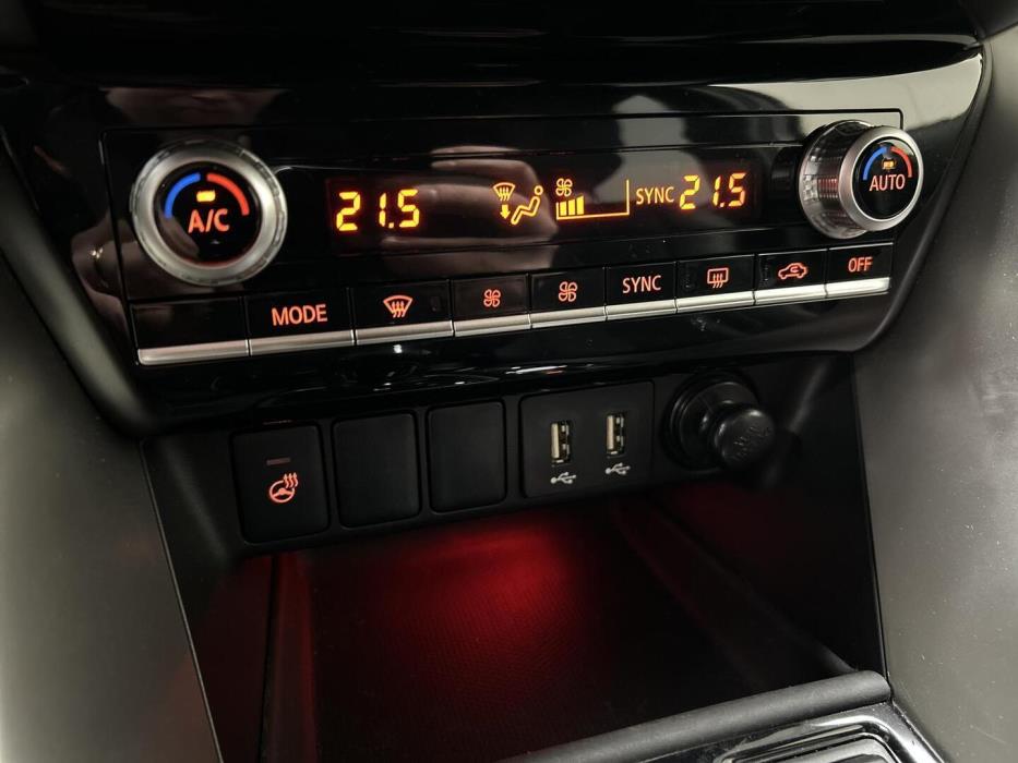 MITSUBISHI ECLIPSE CROSS 2024