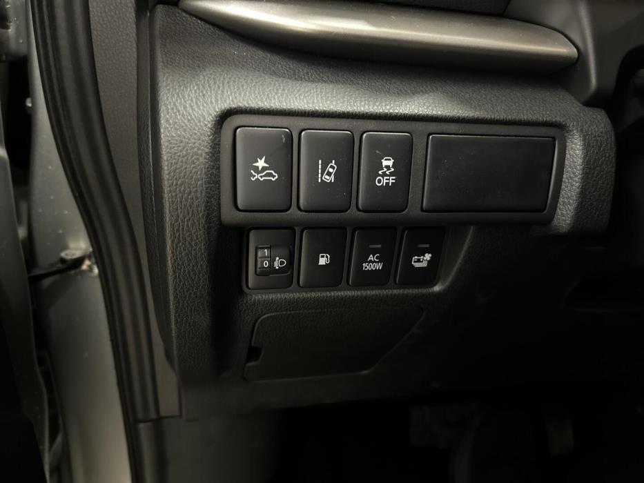 MITSUBISHI ECLIPSE CROSS 2024