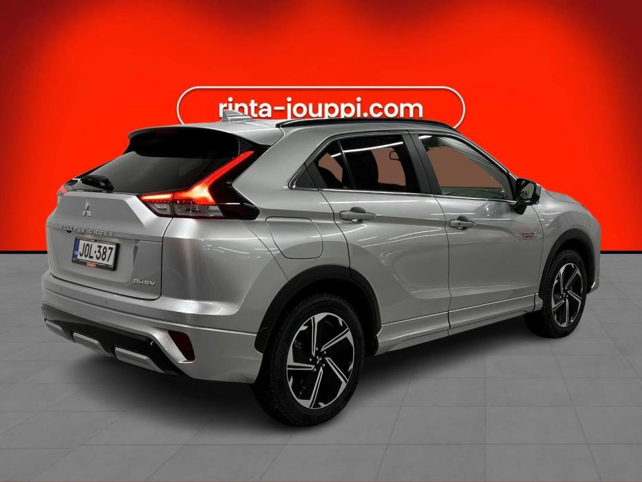MITSUBISHI ECLIPSE CROSS 2024