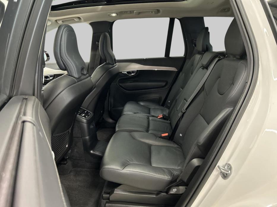 VOLVO XC90 2022