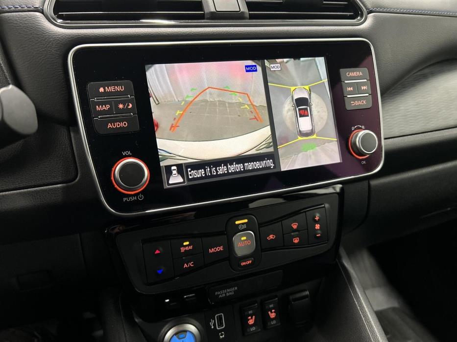 NISSAN Leaf 2021