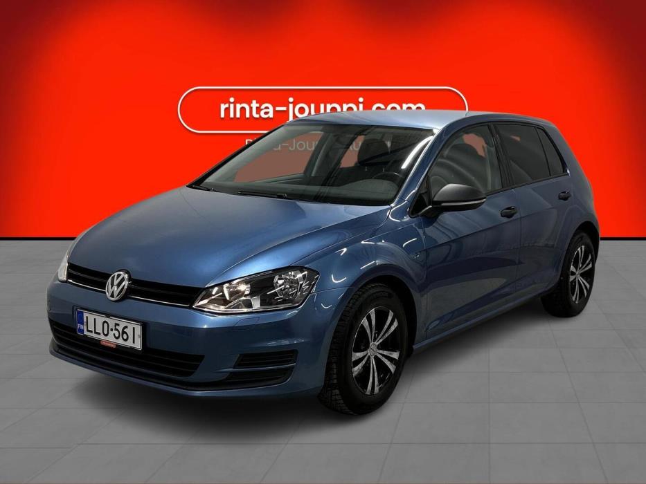 VOLKSWAGEN Golf 2012