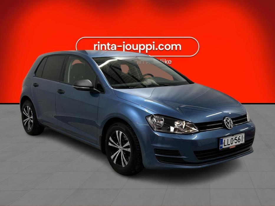 VOLKSWAGEN Golf 2012