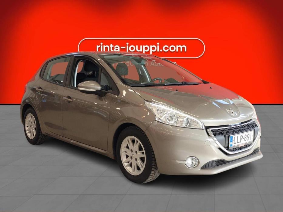 PEUGEOT 208 2013