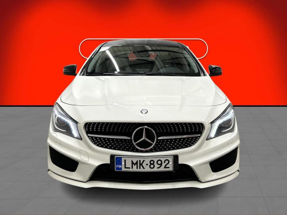 MERCEDES-BENZ CLA 2014