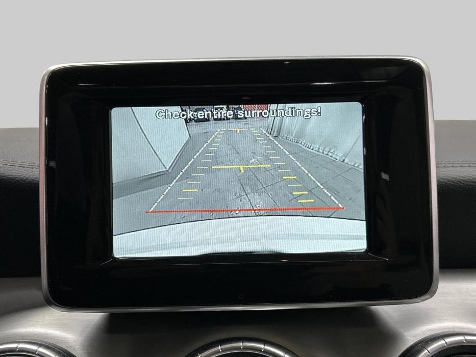 MERCEDES-BENZ CLA 2014