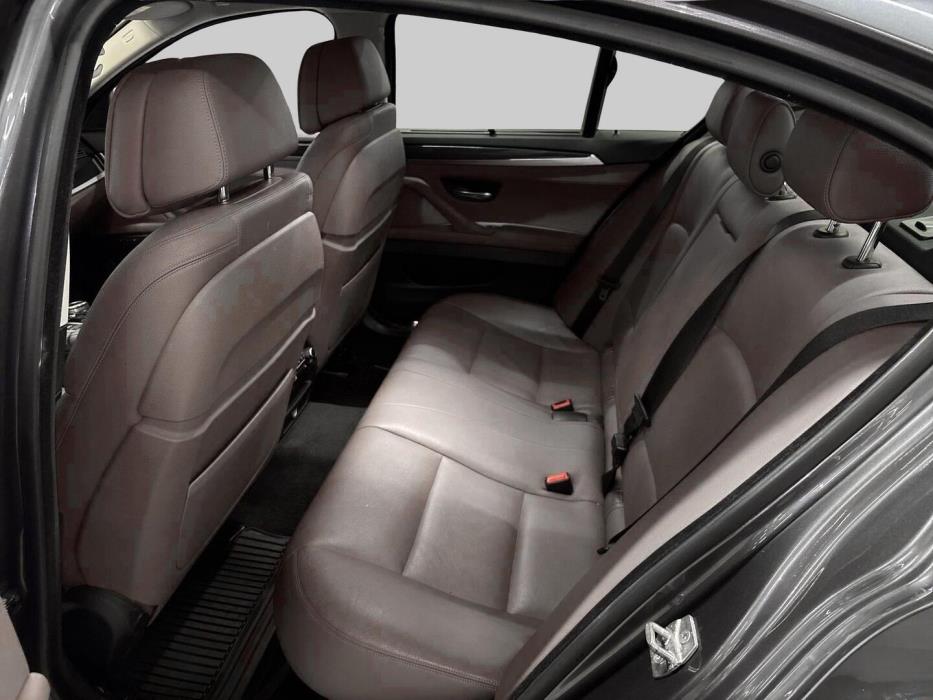 BMW 525 2016