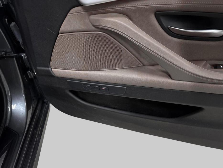 BMW 525 2016