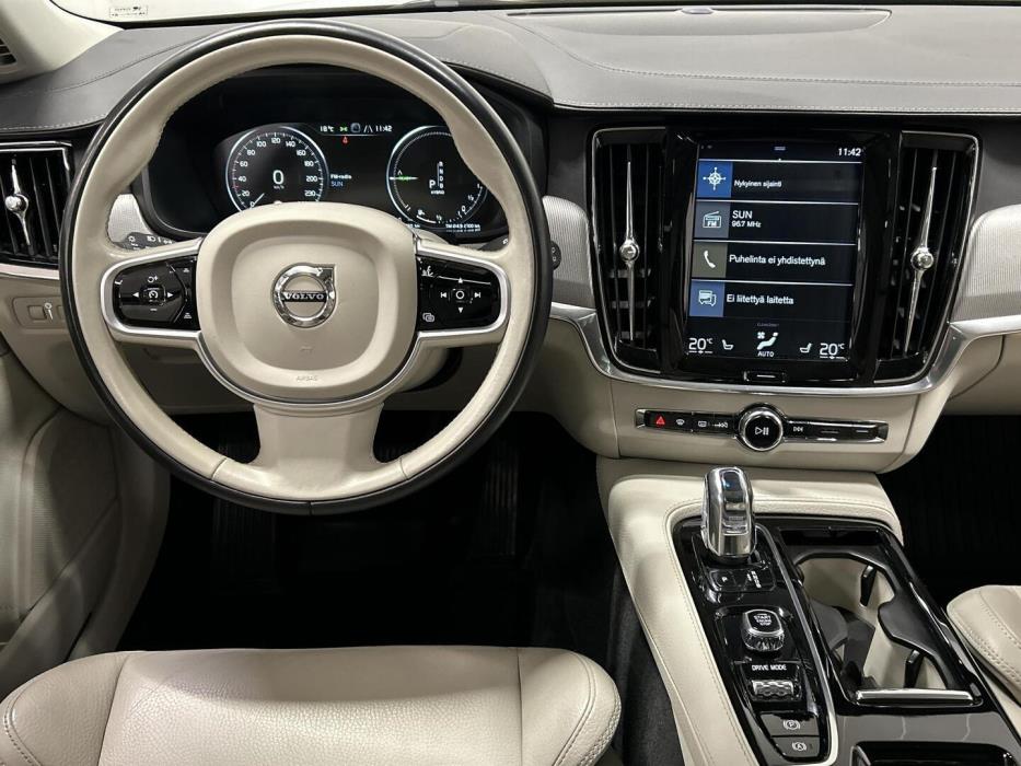 VOLVO V90 2019