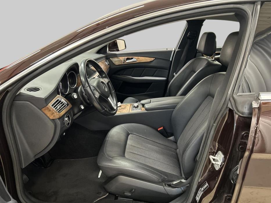 MERCEDES-BENZ CLS 2012
