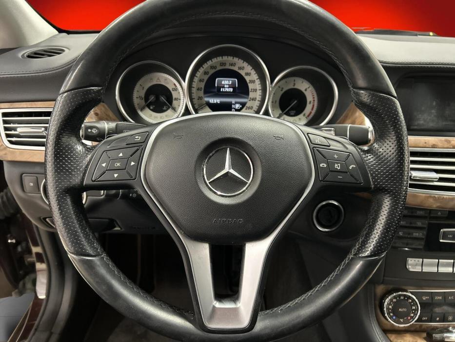 MERCEDES-BENZ CLS 2012