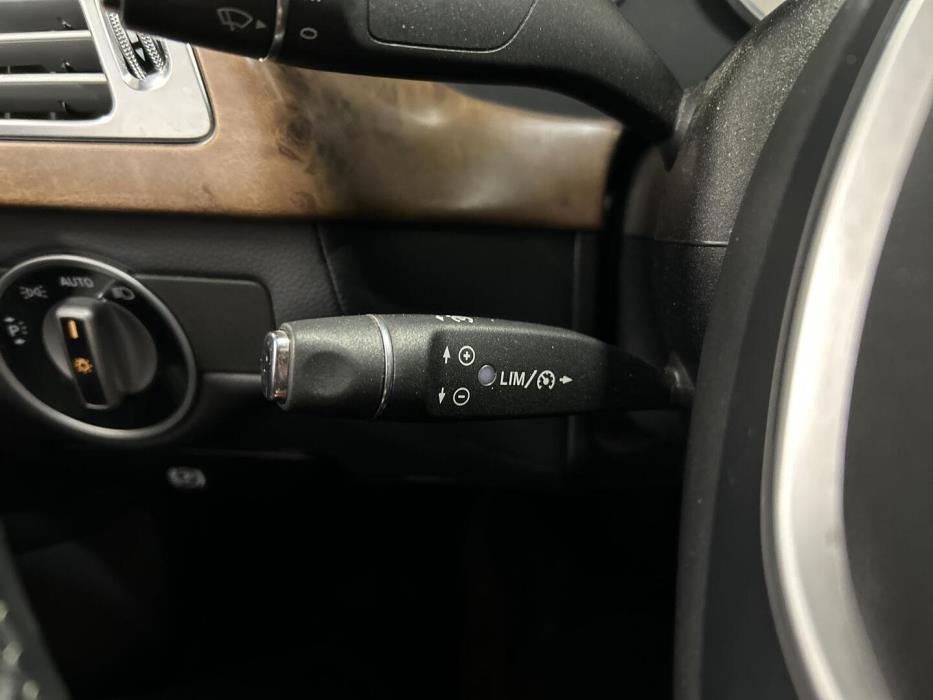 MERCEDES-BENZ CLS 2012